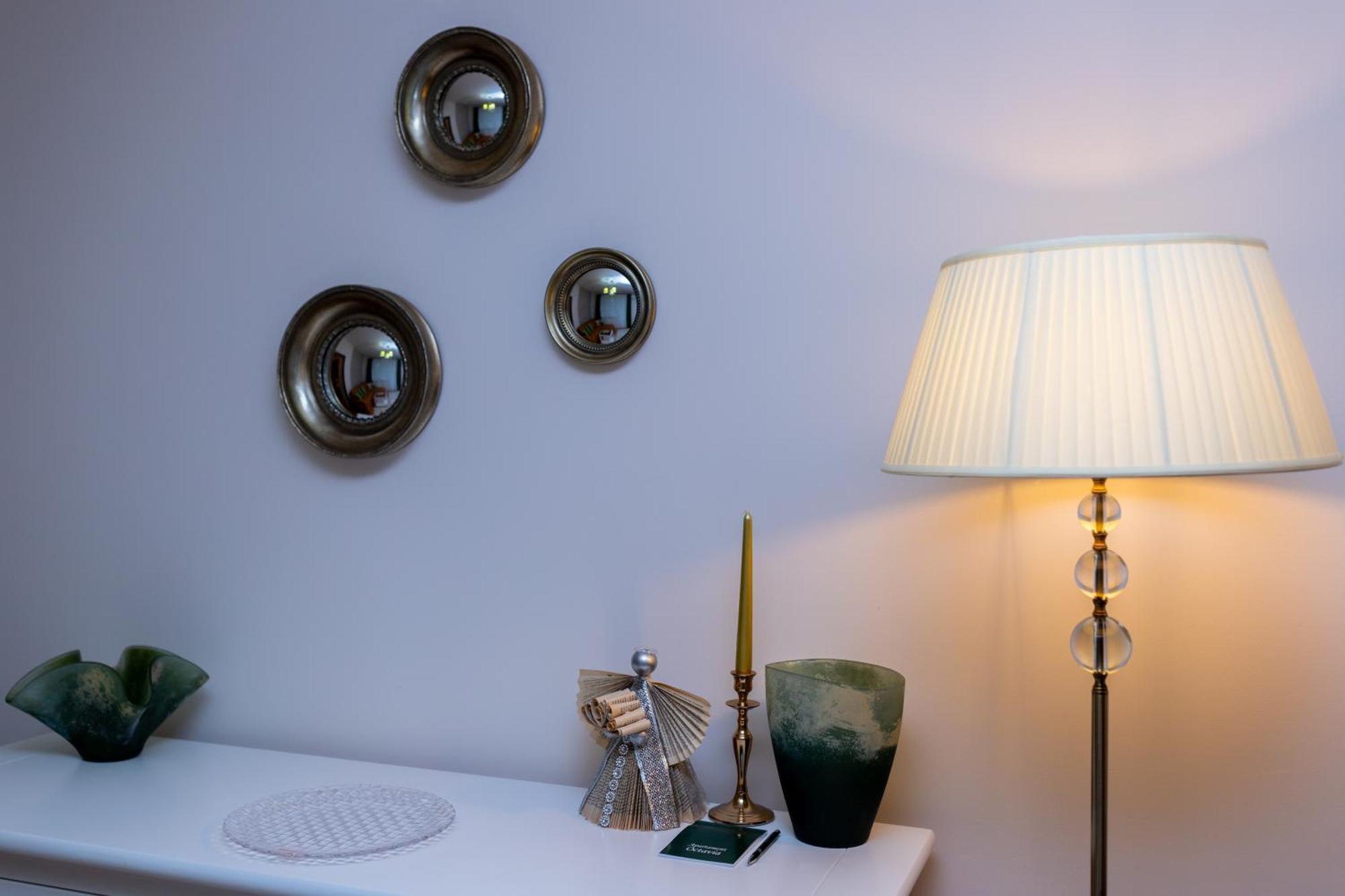 Apartament Octavia Хунедоара Экстерьер фото